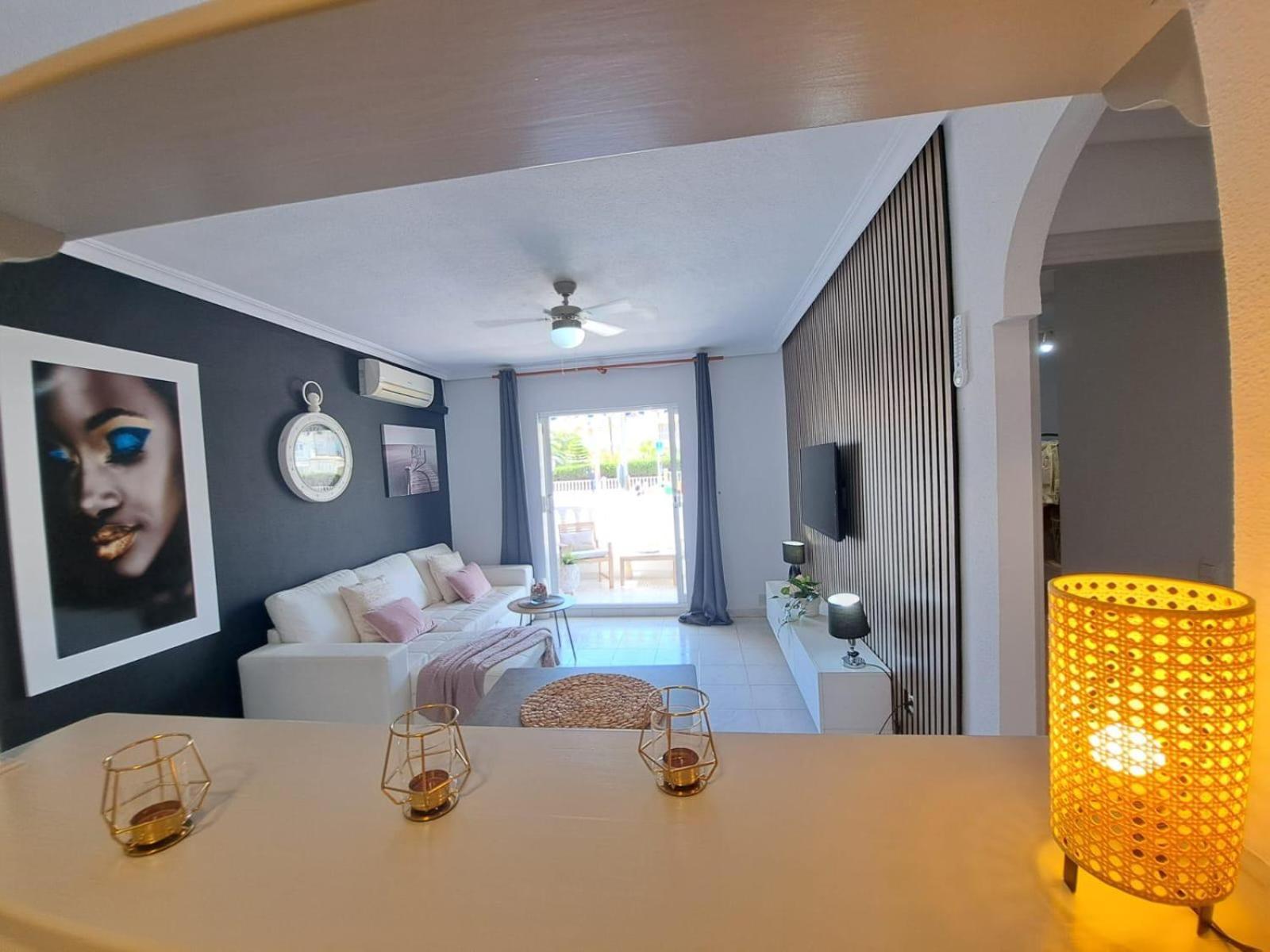 Apartamento Pod Papugami Torrevieja Exterior photo