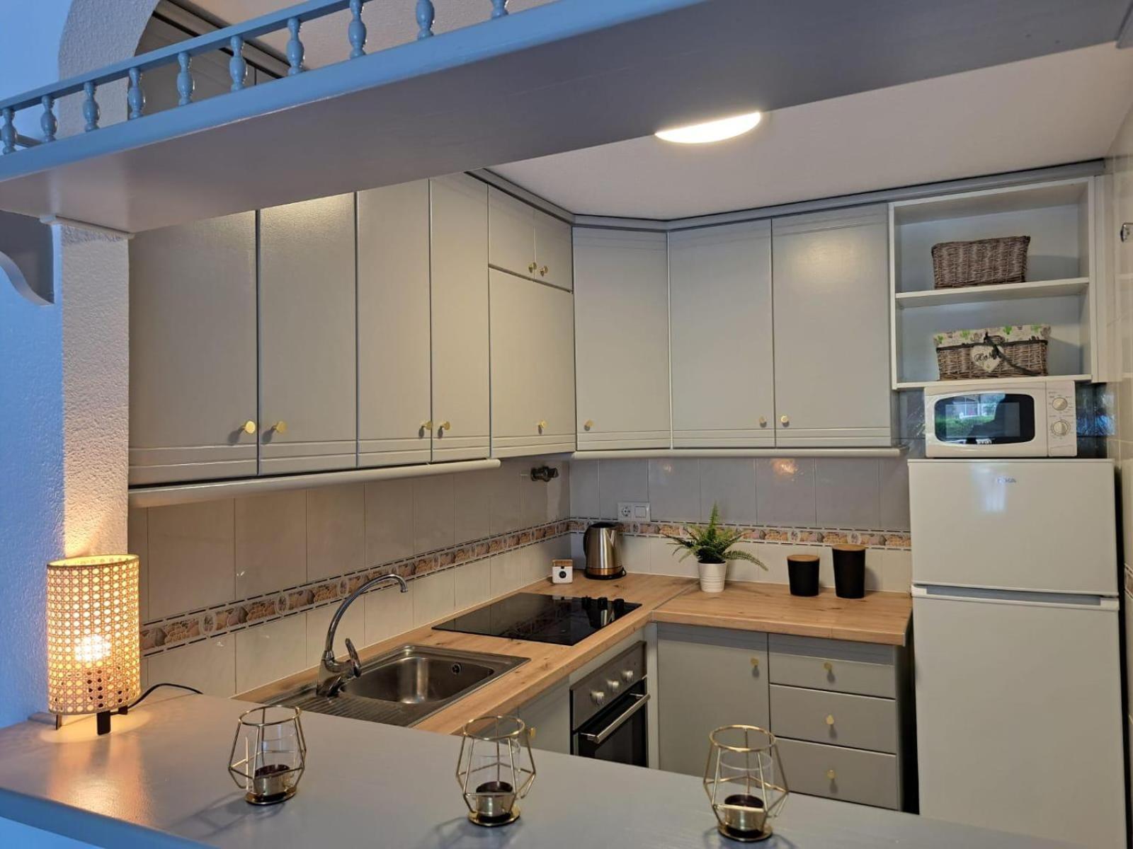 Apartamento Pod Papugami Torrevieja Exterior photo